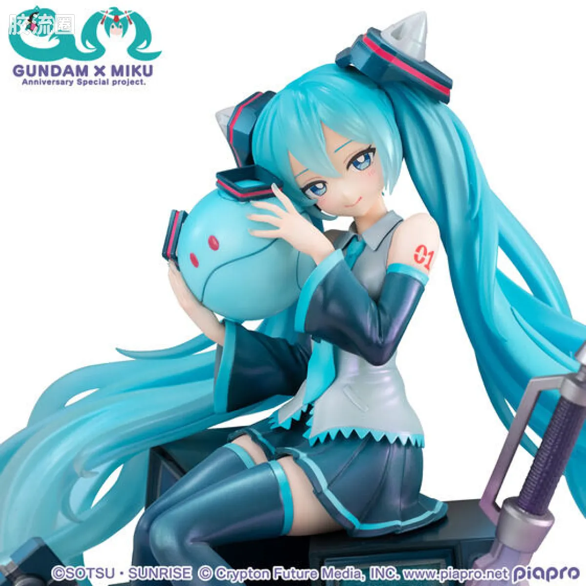 Mega House 手办系列 LUCREA系列 初音未来 × OO高达 - 图片